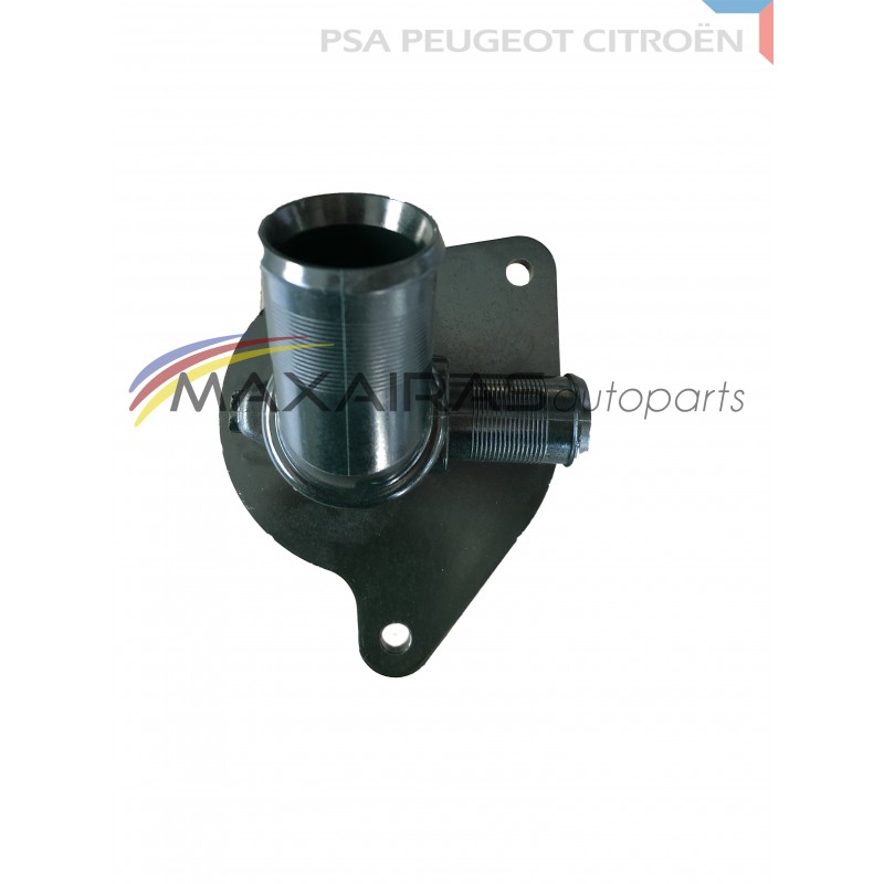 Cylinder block coolant flange